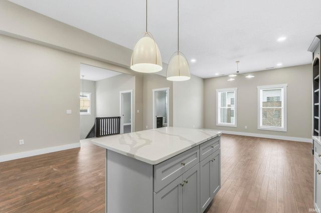 1220 Fairfield Avenue, Fort Wayne, IN 46802