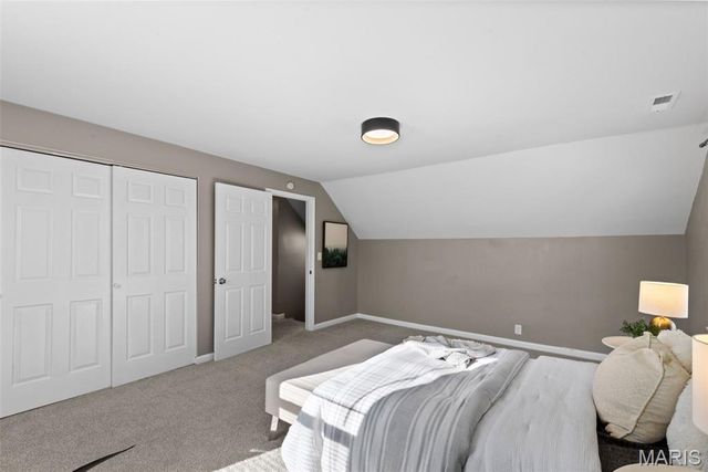 5235 Oleatha Avenue, St Louis, MO 63139