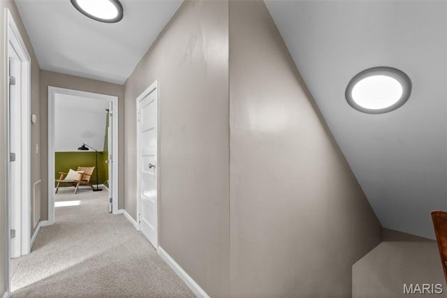 5235 Oleatha Avenue, St Louis, MO 63139