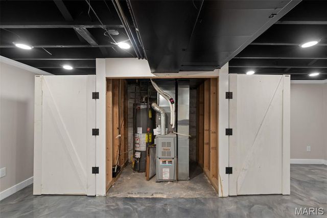 5235 Oleatha Avenue, St Louis, MO 63139