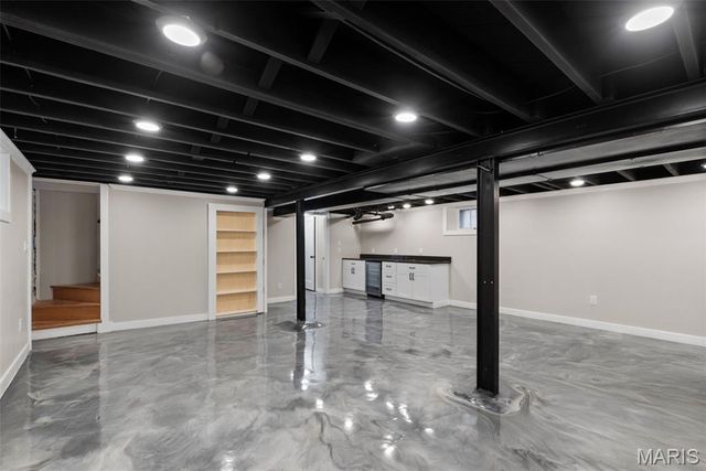 5235 Oleatha Avenue, St Louis, MO 63139