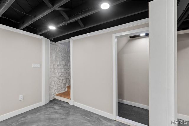 5235 Oleatha Avenue, St Louis, MO 63139