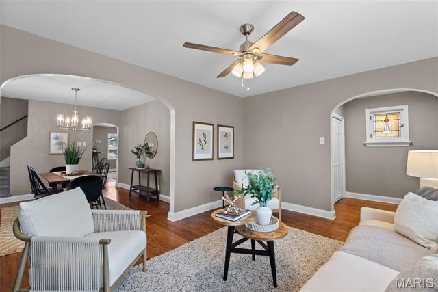 5235 Oleatha Avenue, St Louis, MO 63139