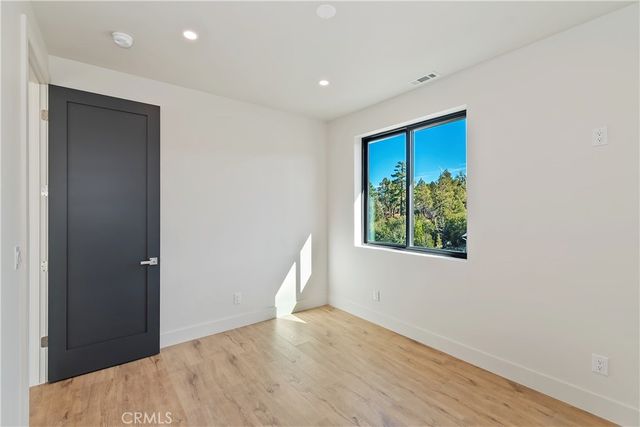 506 Wood bridge, Big Bear City, CA 92314