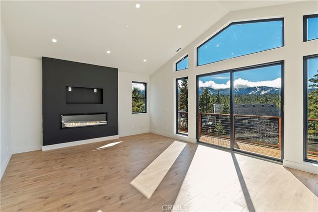 506 Wood bridge, Big Bear City, CA 92314