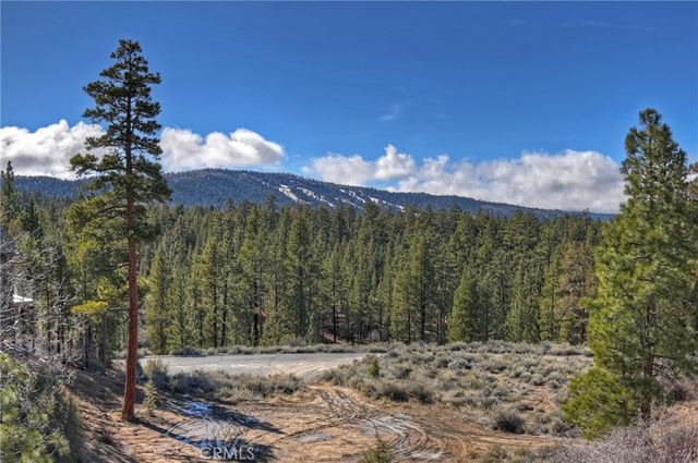 506 Wood bridge, Big Bear City, CA 92314