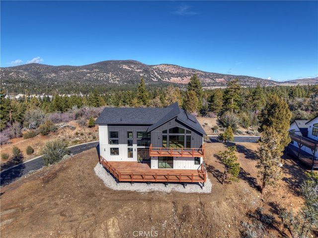 506 Wood bridge, Big Bear City, CA 92314