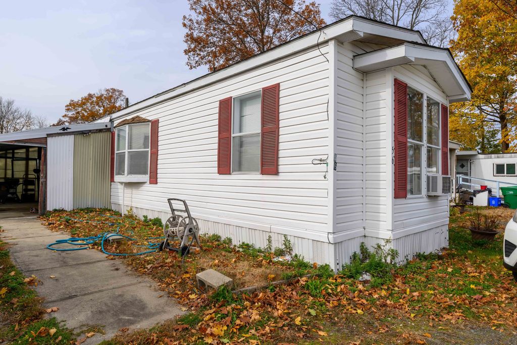 525 East Main Street TRLR 56, Branford, CT 06405