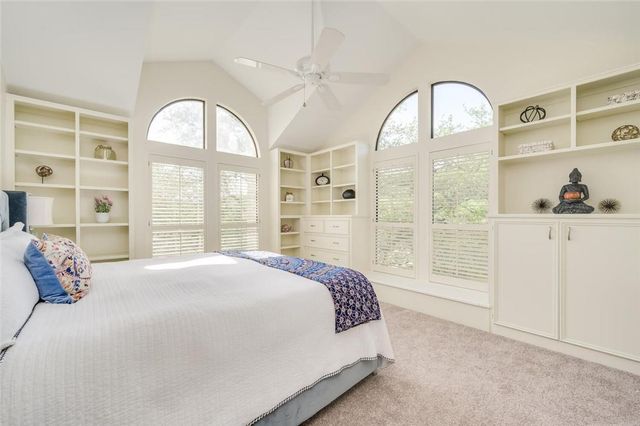 4906 Smokey VLY A, Austin, TX 78731