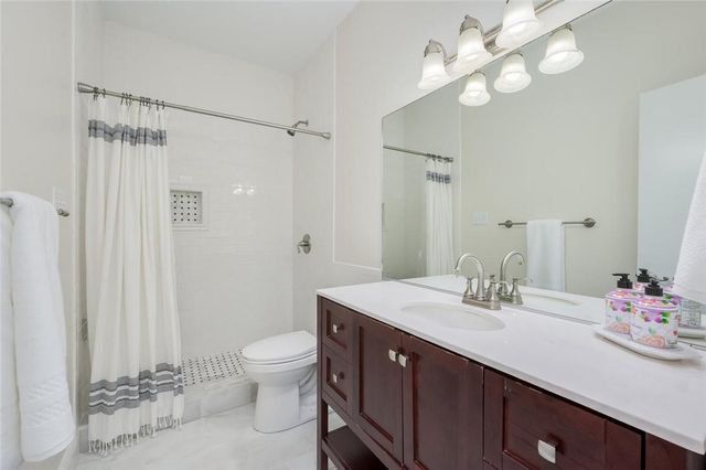 4906 Smokey VLY A, Austin, TX 78731