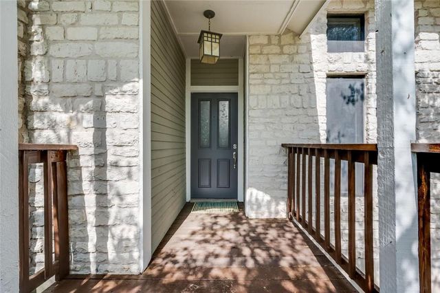 4906 Smokey VLY A, Austin, TX 78731