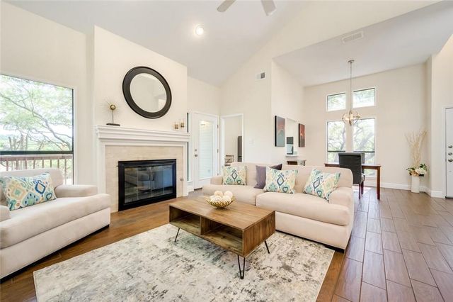 4906 Smokey VLY A, Austin, TX 78731