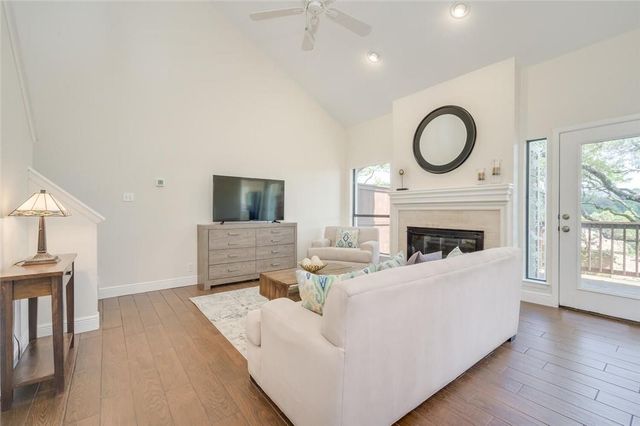4906 Smokey VLY A, Austin, TX 78731
