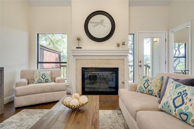4906 Smokey VLY A, Austin, TX 78731