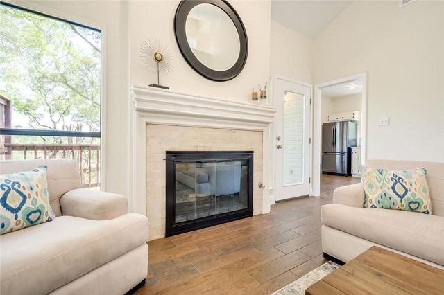 4906 Smokey VLY A, Austin, TX 78731