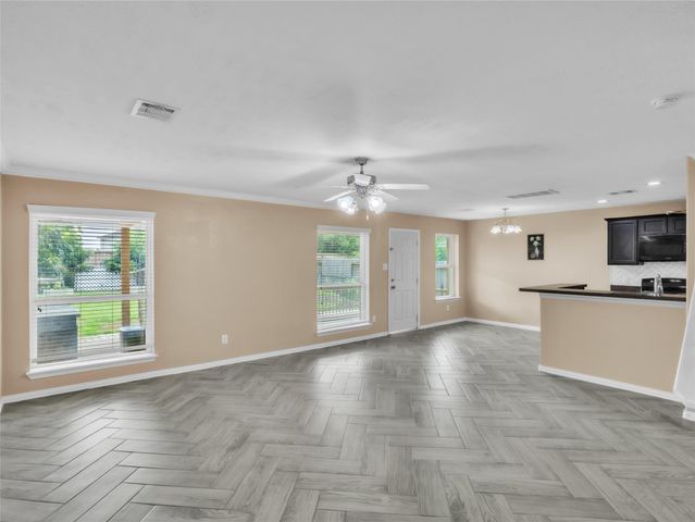 1418 Banbury Court, Houston, TX 77073