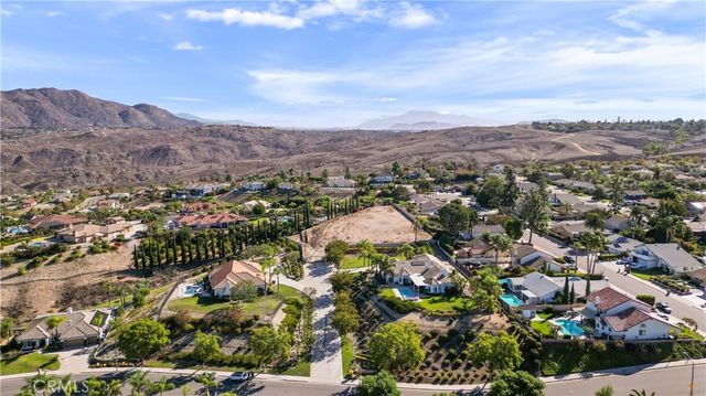 6204 Claridge Drive, Riverside, CA 92506