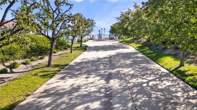 6204 Claridge Drive, Riverside, CA 92506
