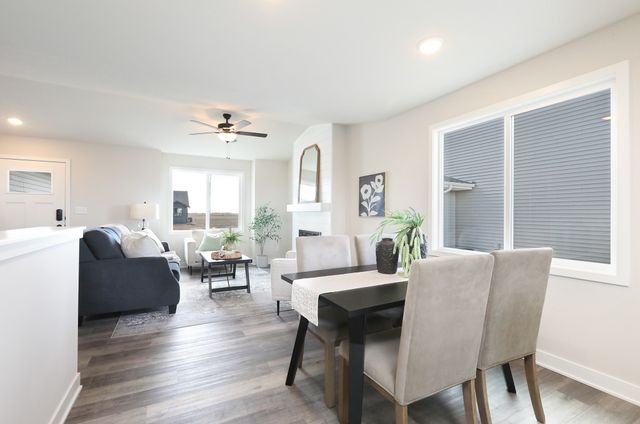 1455 Locust Street, Waukee, IA 50263