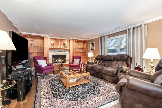 19638 Glennell Avenue, Mokena, IL 60448