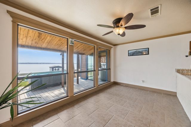 18409 Shore Drive, Kemp, TX 75143