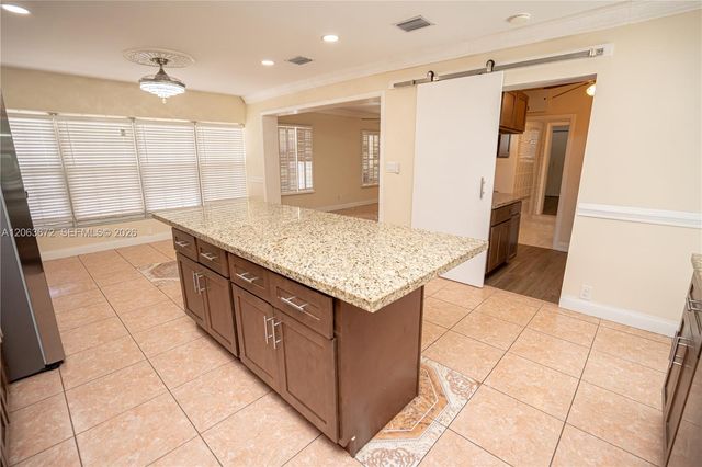 5613 Pierce St 1, Hollywood, FL 33021