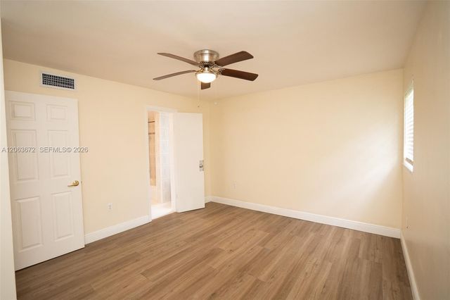 5613 Pierce St 1, Hollywood, FL 33021