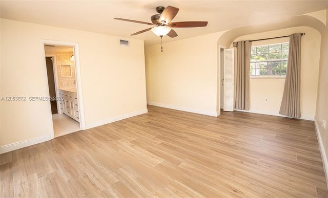 5613 Pierce St 1, Hollywood, FL 33021