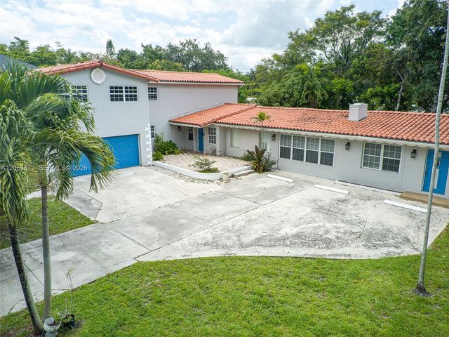 5613 Pierce St 1, Hollywood, FL 33021