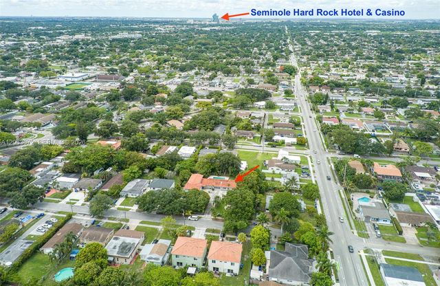5613 Pierce St 1, Hollywood, FL 33021