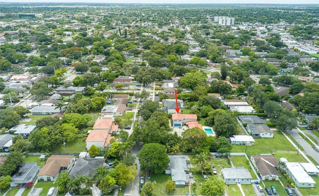 5613 Pierce St 1, Hollywood, FL 33021