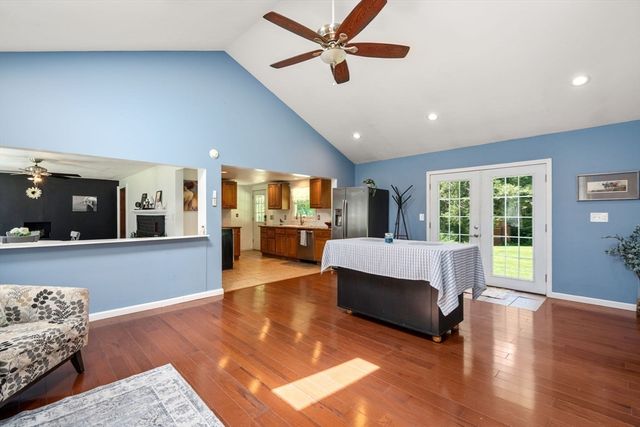 48 Brimfield Rd, Monson, MA 01057