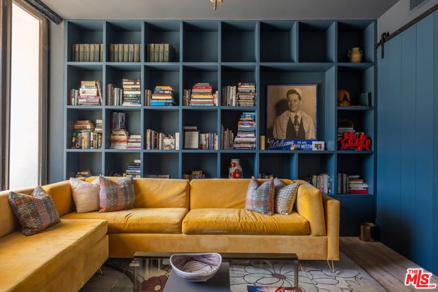 1885 Carla, Beverly Hills, CA 90210
