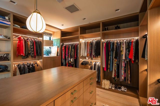 1885 Carla, Beverly Hills, CA 90210