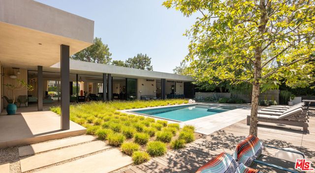 1885 Carla, Beverly Hills, CA 90210