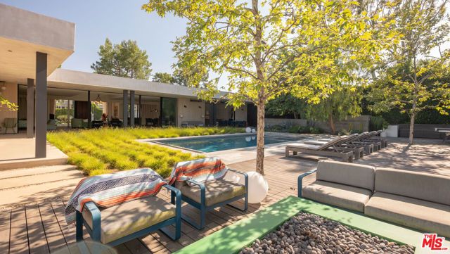 1885 Carla, Beverly Hills, CA 90210