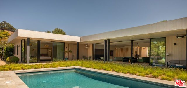 1885 Carla, Beverly Hills, CA 90210