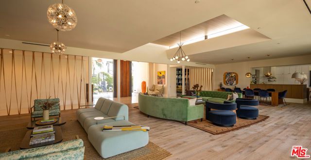 1885 Carla, Beverly Hills, CA 90210