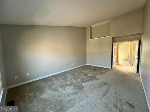 14320 WINDING WOODS CT, Centreville, VA 20120