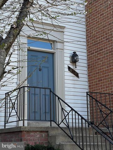 14320 WINDING WOODS CT, Centreville, VA 20120