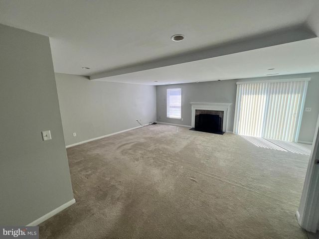 14320 WINDING WOODS CT, Centreville, VA 20120