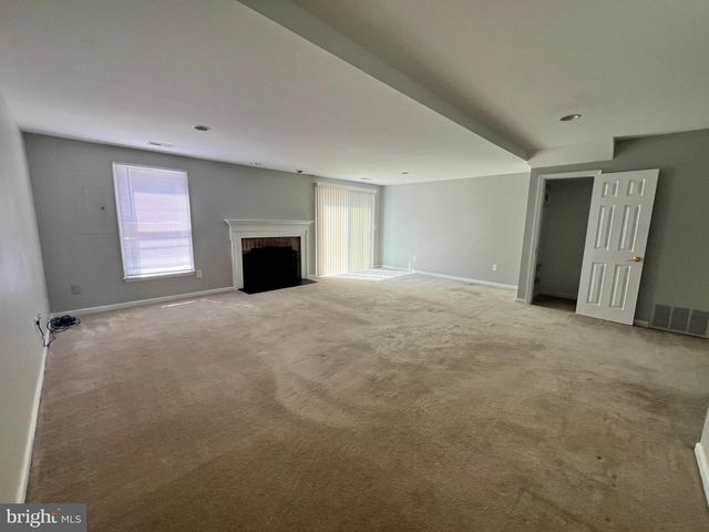 14320 WINDING WOODS CT, Centreville, VA 20120