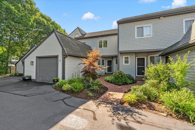 30 Woodbury St 30, Wareham, MA 02532