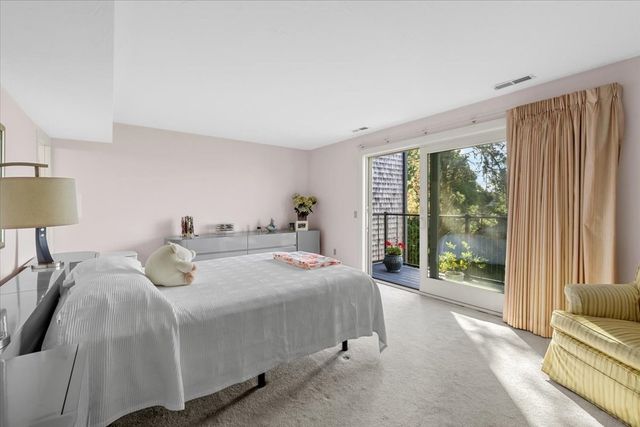 30 Woodbury St 30, Wareham, MA 02532