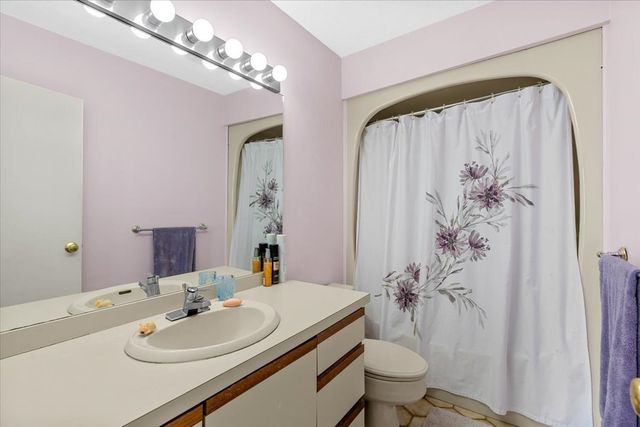 30 Woodbury St 30, Wareham, MA 02532