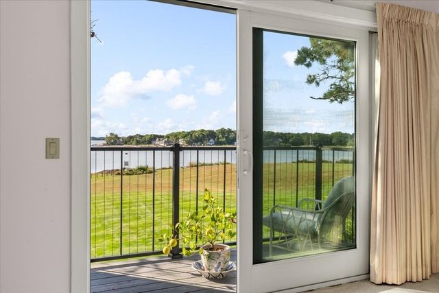 30 Woodbury St 30, Wareham, MA 02532