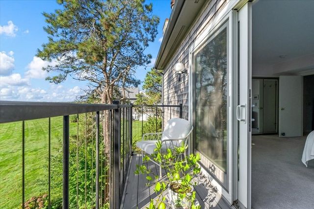 30 Woodbury St 30, Wareham, MA 02532