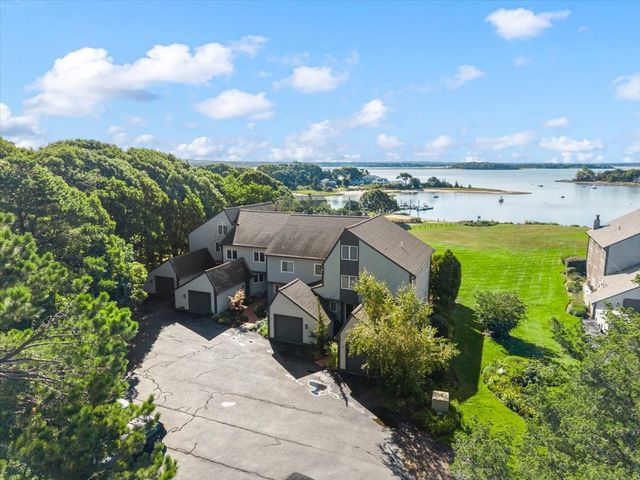 30 Woodbury St 30, Wareham, MA 02532