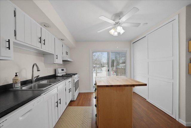 13440 W 93rd Avenue, St. John, IN 46373