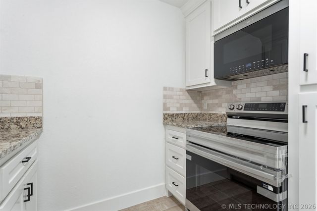 606 W Cherokee Street, Marietta, OK 73448